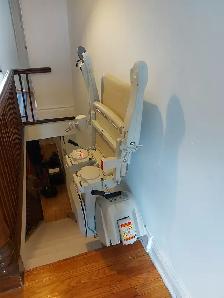 Stairlift for Sale New & Refurbished - Photo 2