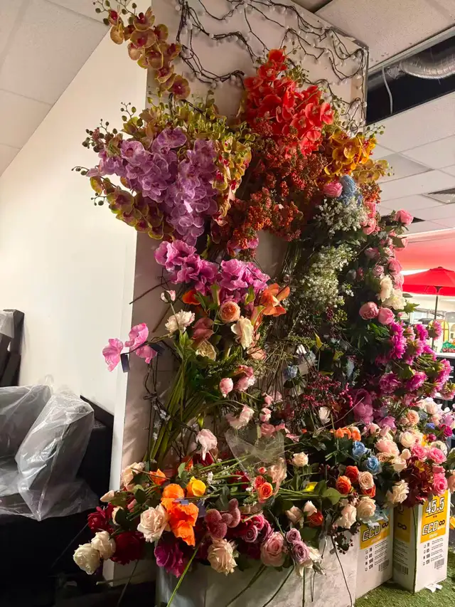 Brand New Artificial flowers and Plants Special from $1 to $299