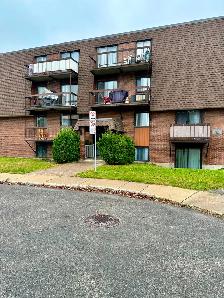 Superbe 41/2 à 1 395$ à Laval-des-Rapides
