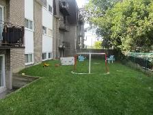 Superbe 41/2 à 1 295$ à Laval - Photo 2