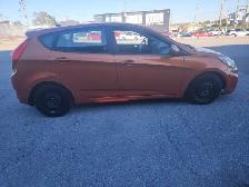 2015 HYUNDAI ACCENT GS - Photo 6