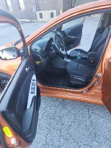 2015 HYUNDAI ACCENT GS - Photo 17