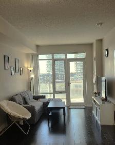 Luxury 1Bdr Media Condo forLease at Sq. One Limelight -1Lk, 1Pk - Photo 6