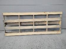WOOD PALLET