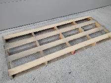 WOOD PALLET - Photo 3
