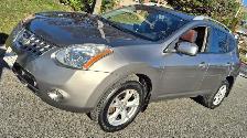 PRICE REDUCE QUICK SALE: 2009 NISSAN ROGUE FULLY LOADED/ AWD SUV