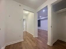 'Immediately Available 2 1/2 metro Snowdon - Photo 3