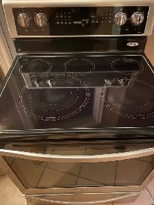 SOLD! Whirlpool Electric Range