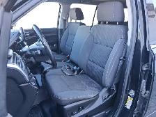 2018 Chevrolet Suburban 4x2 LS - Photo 9