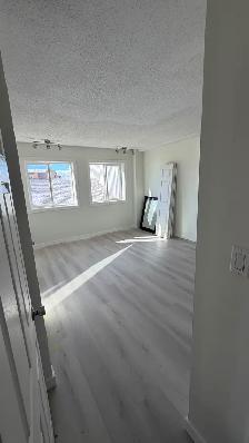 Warm and Spacious 4-Bedroom House for Rent – $2,000/Month - Photo 4