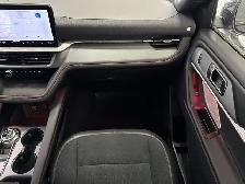 2026 Ford Explorer ST 3.0L AWD | PANORAMIC ROOF | HTD/CLD - Photo 35