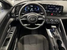 2025 Hyundai Elantra - Photo 21