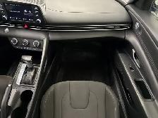 2025 Hyundai Elantra - Photo 32