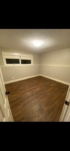 Basement for rent in Coaldale - Photo 5