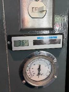 WALK IN COOLER - Photo 10