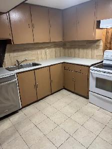2 Bed   1.5 Bath Basement Suite in Penbrooke — $1,250/mo - Photo 7