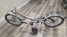Almost new Folding Bicycle - Photo 3