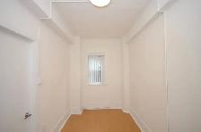 renovated one bedroom, College and Spadina - ID 4771 - Photo 10
