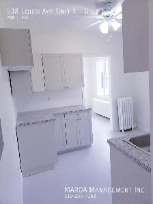 CHARMING 2 BED/1 BATH NEAR DOWNTOWN   HYDRO & GAS! - Photo 9