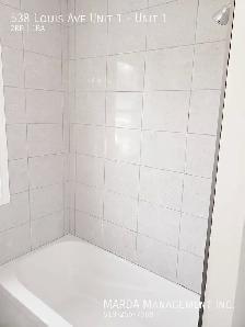 CHARMING 2 BED/1 BATH NEAR DOWNTOWN   HYDRO & GAS! - Photo 12