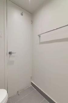 renovated one bedroom apartment near McGill - ID 1084 - Photo 8