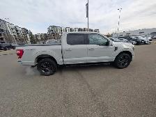 2023 Ford F-150 Lariat LARIAT 4WD SuperCrew 5.5&amp.apos. Box - Photo 9