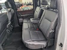 2023 Ford F-150 Lariat LARIAT 4WD SuperCrew 5.5&amp.apos. Box - Photo 20