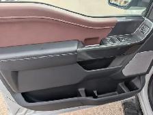 2023 Ford F-150 Lariat LARIAT 4WD SuperCrew 5.5&amp.apos. Box - Photo 21