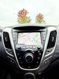 2015 Hyundai Veloster 3dr Cpe Auto w/Tech - Photo 16