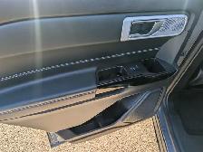2022 Ford Explorer ST ST 4WD - Photo 19
