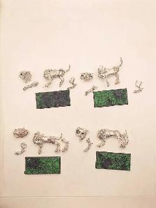 Warhammer Fantasy Oldworld Metal OOP 4 Chaos Warhounds Stripped