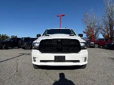2022 Ram 1500 Classic Express - Photo 2