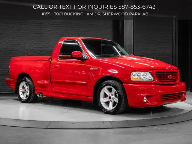 2004 Ford F-150 Lightning | Low Mileage | Paint Match Tonneau