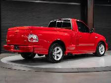 2004 Ford F-150 Lightning | Low Mileage | Paint Match Tonneau - Photo 7