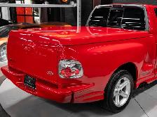 2004 Ford F-150 Lightning | Low Mileage | Paint Match Tonneau - Photo 28