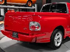 2004 Ford F-150 Lightning | Low Mileage | Paint Match Tonneau - Photo 33
