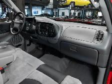 2004 Ford F-150 Lightning | Low Mileage | Paint Match Tonneau - Photo 43