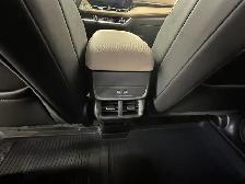 2026 Chevrolet Equinox ACTIV ACTIV/AWD/6700KM/TWO TONE TAN LE... - Photo 9