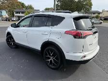 2017 Toyota RAV4 SE AWD 4dr SE - Photo 5