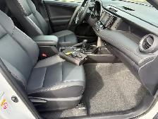 2017 Toyota RAV4 SE AWD 4dr SE - Photo 22