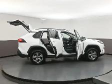 2025 Toyota RAV4 XLE PRICE REDUCED | 41,219 km | 902-464-9550 LO - Photo 55