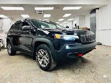 TRAILHAWK V6 4X4 1 PROPRIOCUIRBLUETOOTHCARPLAYSIÈGES&VOLANT - Photo 3