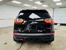 TRAILHAWK V6 4X4 1 PROPRIOCUIRBLUETOOTHCARPLAYSIÈGES&VOLANT - Photo 8