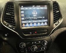 TRAILHAWK V6 4X4 1 PROPRIOCUIRBLUETOOTHCARPLAYSIÈGES&VOLANT - Photo 18