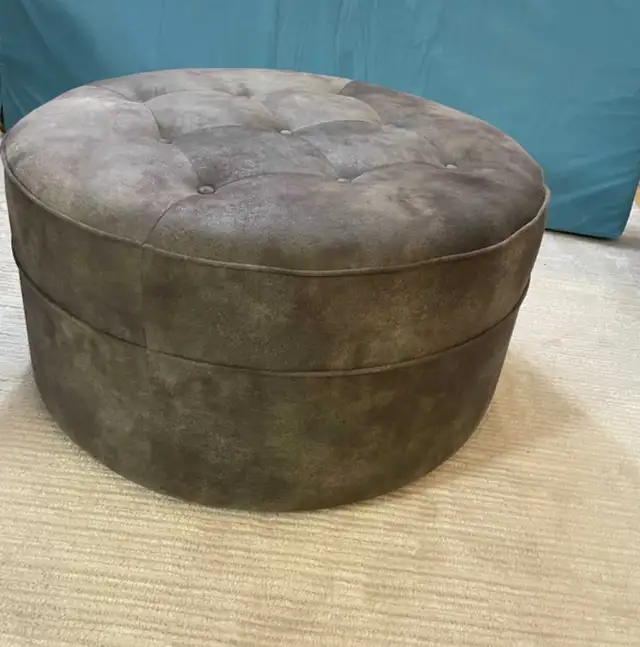 Hassock on Wheels