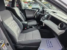 2014 Toyota RAV4 LE - Photo 10
