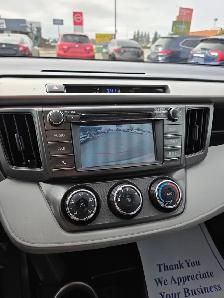 2014 Toyota RAV4 LE - Photo 16