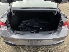 2023 Hyundai Elantra - Photo 10