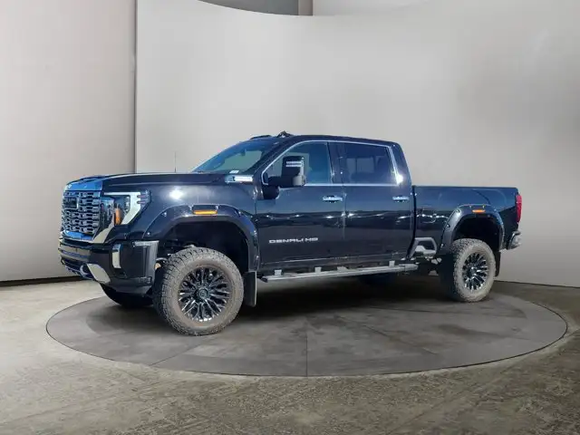 2024 GMC Sierra 3500HD Denali | 6.6L DURAMAX | 5-IN LIFT