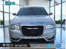 2018 Chrysler 300S - Fully Loaded - Brand new Brakes - Photo 3